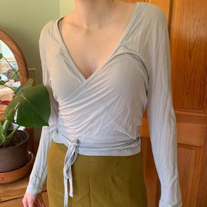GIRLFRIEND COLLECTIVE MARGOT BABY BLUE WRAP TOP